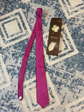 New Magenta Tie - Solid Satin Finish